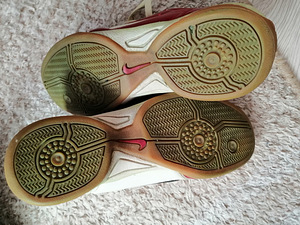Бутсы Adidas(42), Nike(42,5) (5 фото из 6)