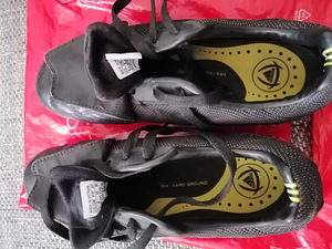 Бутсы Adidas(42), Nike(42,5) (3 фото из 6)
