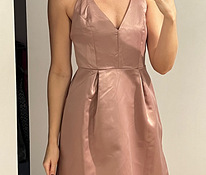 Красивое новое платье