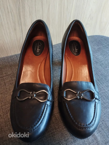 Clarks nahast kingad 40, sisetald 26cm