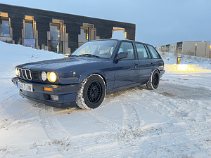 BMW 318i Touring E30 (1 foto / 9)