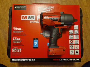 Ударный гайковерт Milwaukee M18 Fuel Onekey ONEFHIWF12-0X (2 фото из 2)