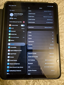 iPad Air 11" 7-gen 2025 M3 Wifi + Cellular 5G 128GB (1 foto / 3)