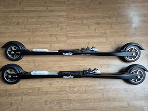 Müüa SWIX Trac Carbon Skate rullsuusad Rottefella sidemed (1 foto / 2)