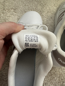 Uued Adidas tossud, s.35 (3 foto / 5)
