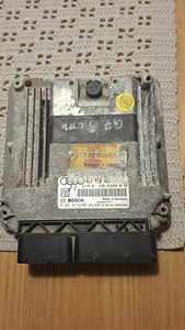 Q7 aju 4L0907401 (1 foto / 2)