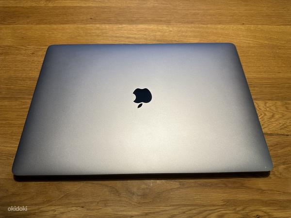 Macbook Pro 16” 2019, i7, 16Гб RAM, 512Гб, 5300M (фото #1)