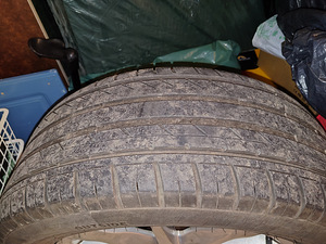 Renault originaalveljed suverehvidega. (9 foto / 9)