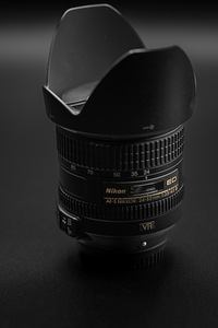 Nikon Nikkor 24-85 3.5-4.5G VR (1 foto / 3)