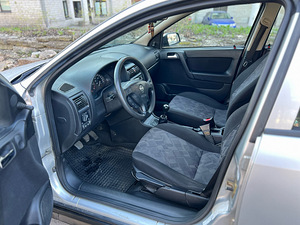 Opel Astra 2.0DI 60KW Ecotec (7 foto / 11)