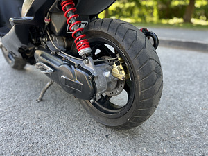 Yamaha Aerox 50cc 2004 (8 foto / 9)