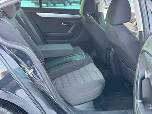 Volkswagen Passat CC 2.0TDI 103kw 2009 (12 foto / 14)