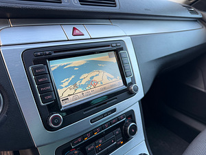 Volkswagen Passat CC 2.0TDI 103kw 2009 (10 foto / 14)