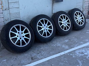 5x114,3 R15 Kia Ceed/Hyundai литые диски с шинами (1 фото из 4)