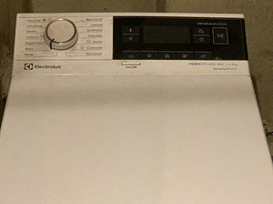 Pealtlaetav pesumasin ELECTROLUX EW8T3372 - VARUOSADEKS (2 foto / 2)