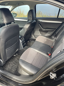 Skoda octavia Eesti 2015 4x4 2.0diesel 135kw (6 foto / 6)