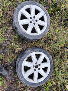 18-tollised veljed Renault'le (2 foto / 3)