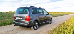 Volkswagen touran 2.0 ecofuel 80kw , 06 (3 foto / 3)