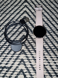 Samsung Galaxy Watch 4 (1 foto / 1)