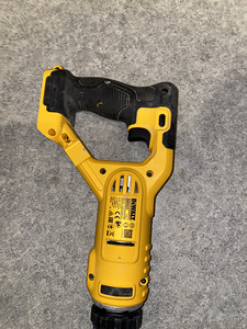 Бетонный вибратор dewalt (1 фото из 3)