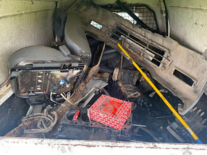 Mitsubishi L200 (7 foto / 8)