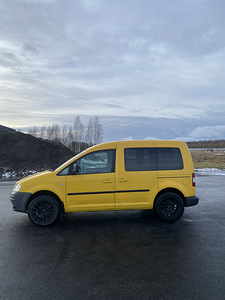 Volkswagen Caddy (2 фото из 7)