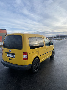 Volkswagen Caddy (5 фото из 7)