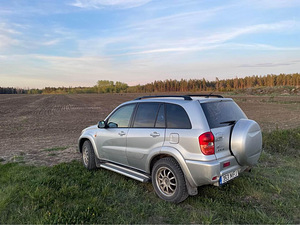 Toyota Rav4 2.0 85kw 4WD (3 foto / 6)