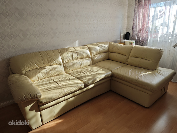Кожаный угловой диван-кровать с ящиком для белья AMASCO