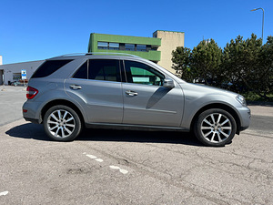 Mercedes (4 фото из 15)