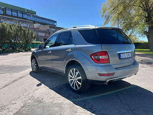 Mercedes (3 фото из 15)