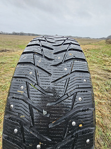 Зимние шины 225/65/r17 (2 фото из 5)