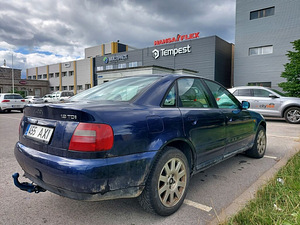 Audi A4 1.9 TDi 81kw (4 foto / 4)
