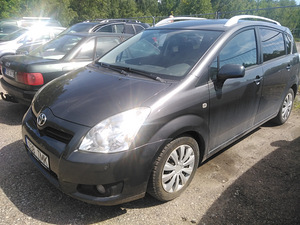 Toyota Corolla Verso 2009 (2 foto / 6)