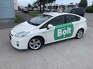 Bolt, Forus, Wolt, Uber autorent (2 foto / 7)