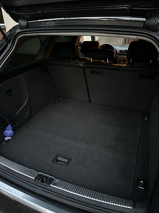 Audi A4 (9 фото из 9)
