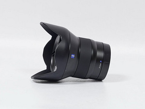 Carl Zeiss Touit 12mm F/2.8 Sony