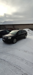 Müüa auto Toyota Avensis (4 foto / 8)