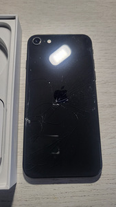 iPhone 2020 se 256gb (4 foto / 4)