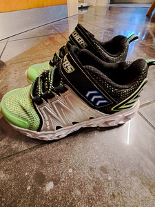 Tossud suurus 29 Skechers (2 foto / 3)