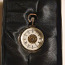 Посеребренные часы с механическим заводным механизмом (фото #2)