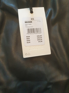 Uus BikBok nahk seelik, XS (2 foto / 2)