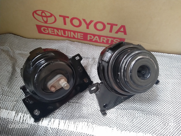Toyota Land Cruiser 1236130050 1236130051 1236130143