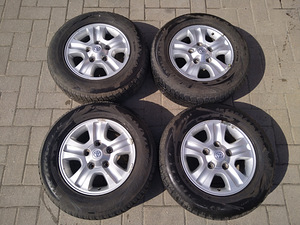 Диски Toyota Land Cruiser 100 R17 с шинами