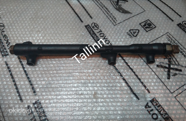 Toyota Land Cruiser 2381030060 8945812020