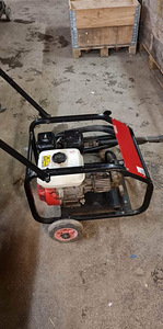 Honda survepesur (1 foto / 3)
