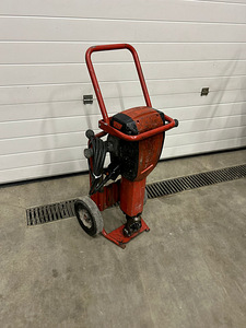 Hilti TE-3000 AVR maakiil piik käruga 30kg (2 foto / 3)