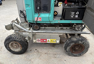 Yanmar diiselgeneraatoriga valgustusmast (3 foto / 5)