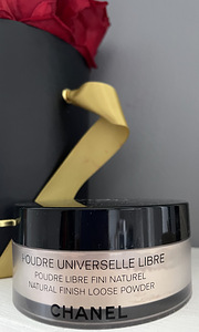 Chanel Poudre Universelle Libre 20 (4 foto / 4)