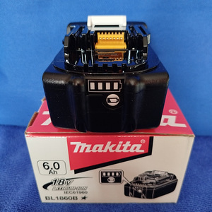 Аккумулятор Makita (5 фото из 10)